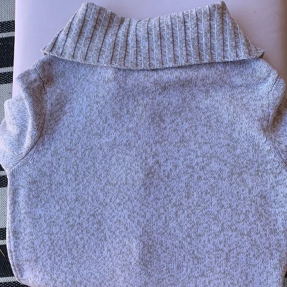 Ann Taylor cardigan sweater size medium - Picture 8 of 13